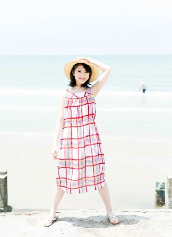 滨边美波 写真年历