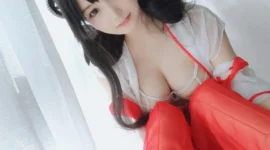 巨乳巫女美少女性感私房写真-绝对领域