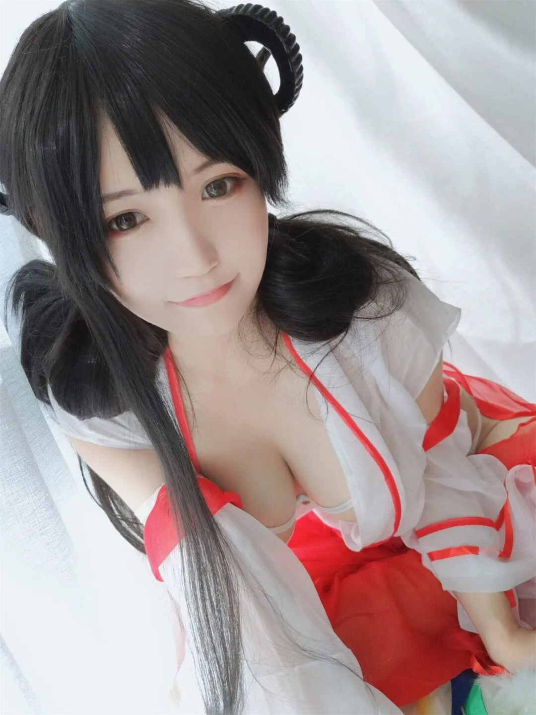 巨乳巫女美少女性感私房写真-7