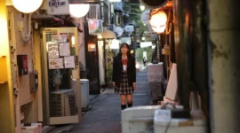 甜美JK大胆内衣写真——清水绫乃-绝对领域