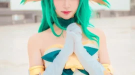 英雄联盟众星之子索拉卡cosplay-绝对领域