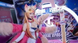 《云顶之弈》星之守护者阿狸cosplay-绝对领域