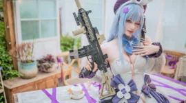 《少女前线》 千宵草味的锡纸糖cosplay-绝对领域