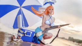《少女前线》春田泳装cosplay-绝对领域