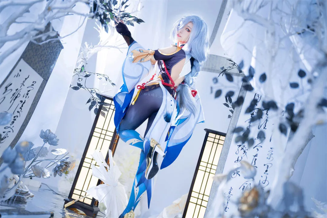 《原神》申鹤 cosplay-绝对领域