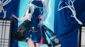 《原神》神里绫华cosplay-绝对领域