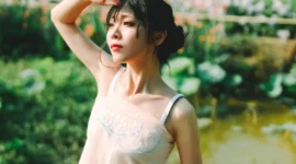 少女写真，夏荷-绝对领域