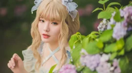 lolita私影，拍到了绣球花-绝对领域