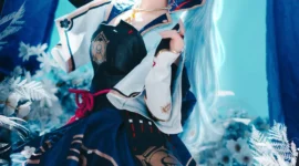 《原神》神里绫华cosplay-绝对领域