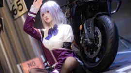 《SSSS.古立特》新条茜cosplay-绝对领域