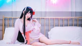 《碧蓝航线》鲟睡衣cosplay-绝对领域