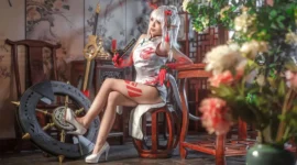 《明日方舟》乐逍遥·年cosplay-绝对领域