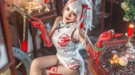 《明日方舟》乐逍遥·年cosplay-绝对领域