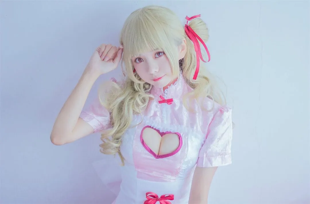 双马尾白丝美少女性感私房写真-绝对领域
