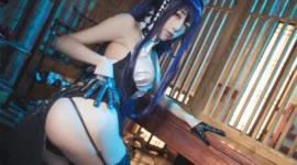 碧蓝航线 吾妻2cosplay-绝对领域