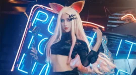 《英雄联盟》KDA女团阿狸小蛮腰cosplay-绝对领域