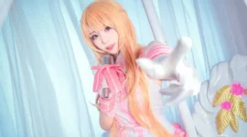刀剑神域偶像歌手亚丝娜cosplay-绝对领域
