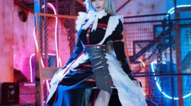 《绝区零》亚历山德丽娜cosplay-绝对领域