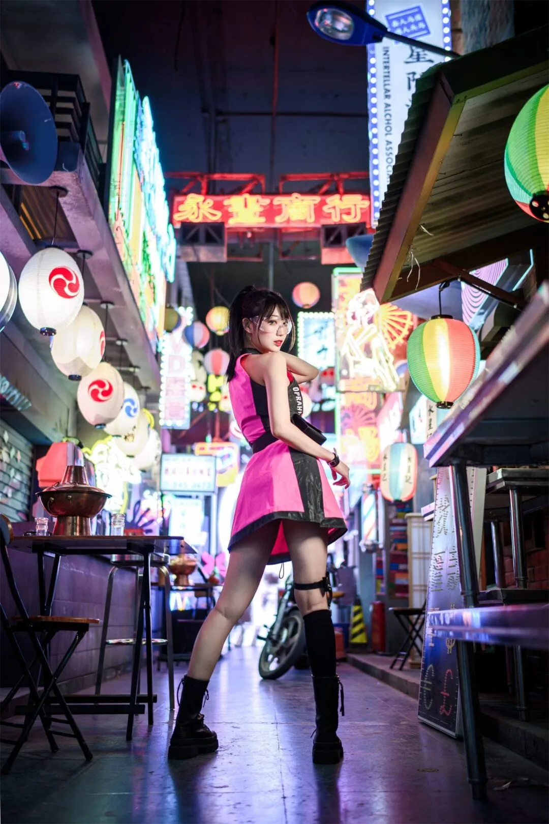 性感宅女科技风性感写真-13