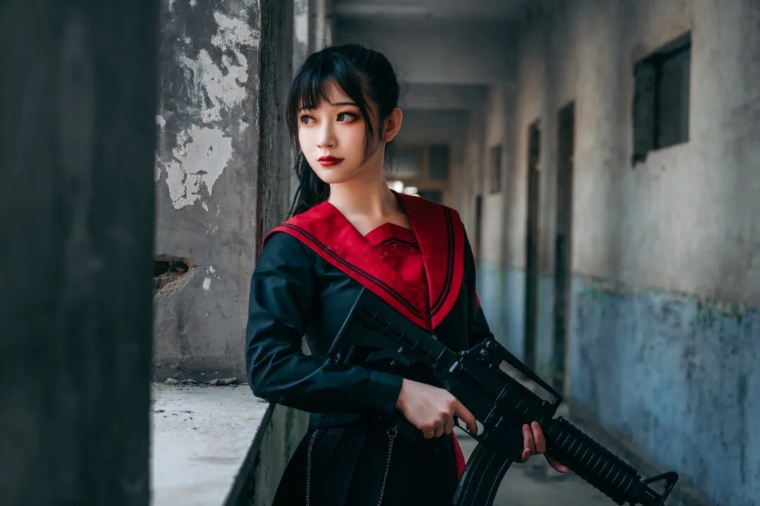 武装jk私影-绝对领域