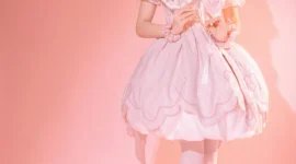 粉色精灵少女Lolita-绝对领域