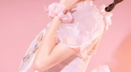粉色精灵少女Lolita-绝对领域