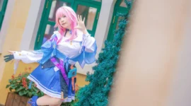《崩坏：星穹铁道》三月七cosplay-绝对领域