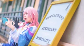 《崩坏：星穹铁道》三月七cosplay-绝对领域