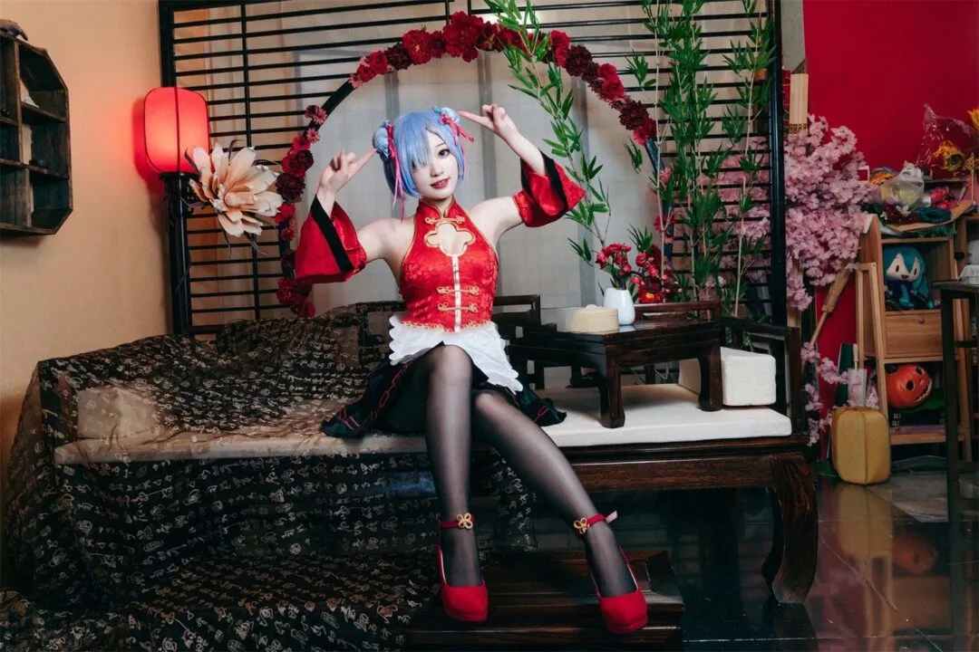 re:从零开始的异世界生活 蕾姆cosplay-绝对领域