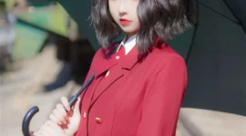 可爱红衣JK美少女室外写真-绝对领域