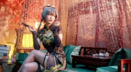 洛天依2cosplay-绝对领域