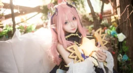 《公主连结》柏崎初音cosplay-绝对领域