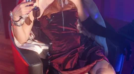 《无期迷途》伊琳娜cosplay-绝对领域