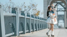 少女私影，可爱学妹-绝对领域