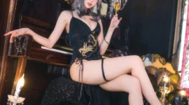 巨乳美少女性感礼服私房写真-绝对领域