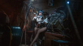 战斗女仆-绝对领域