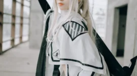 《明日方舟》白金cosplay-绝对领域