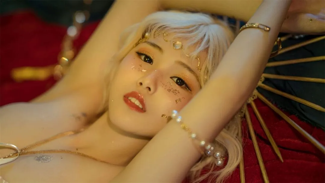 白丝蕾丝紧身衣性感写真-20