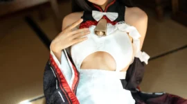 《牛牛女仆》写真-绝对领域