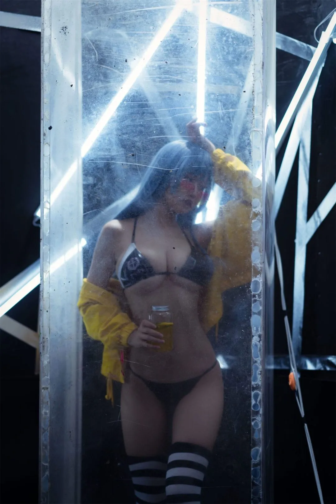 巨乳美少女宅女性感泳衣写真-22