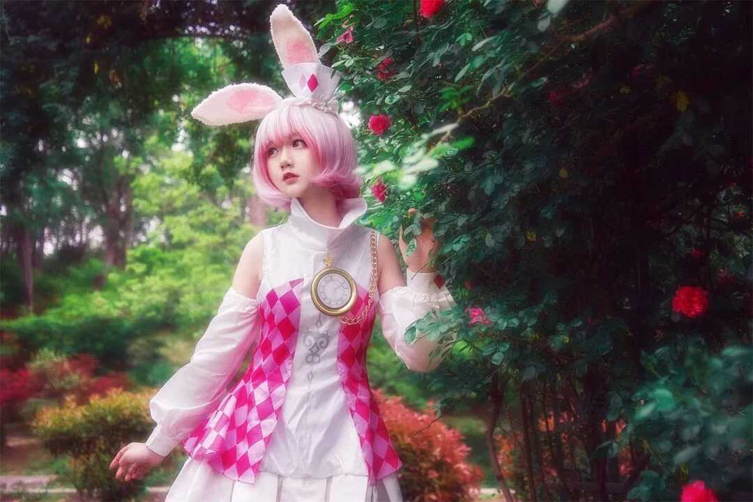 兔耳美少女可爱童话风写真-绝对领域