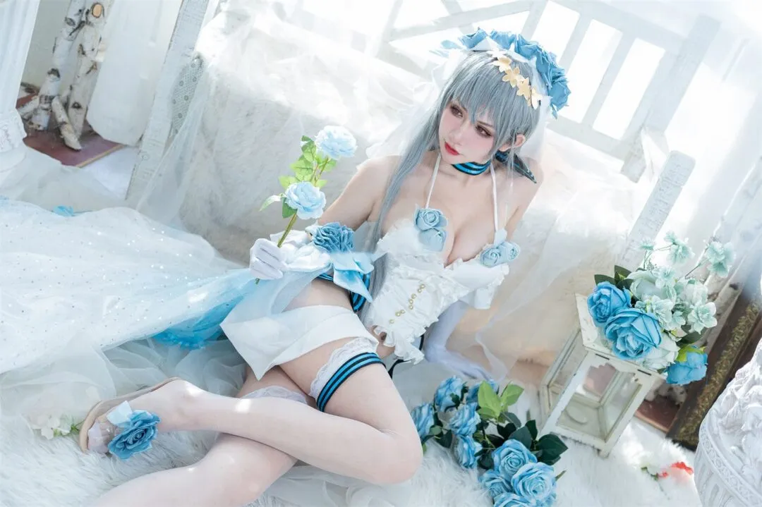 《少女前线》托卡列夫cosplay-绝对领域