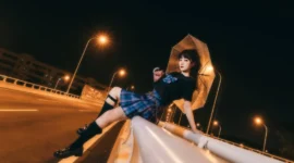 jk日常，桥上的风景最好-绝对领域