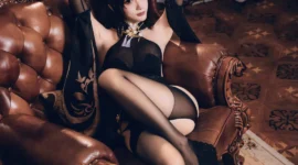 《碧蓝航线》镇海cosplay-绝对领域