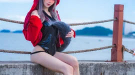 《明日方舟 》红cosplay-绝对领域