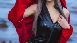 《明日方舟 》红cosplay-绝对领域