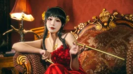 《间谍过家家》约尔cosplay-绝对领域