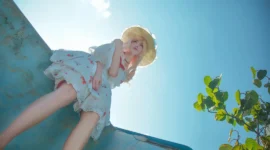 lolita私影  小裙子上都是草莓-绝对领域