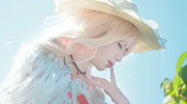 lolita私影  小裙子上都是草莓-绝对领域