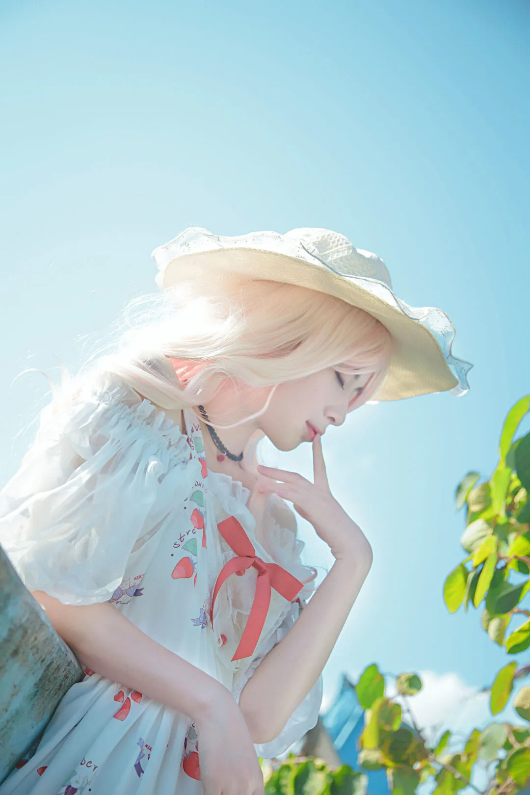 lolita私影  小裙子上都是草莓-绝对领域